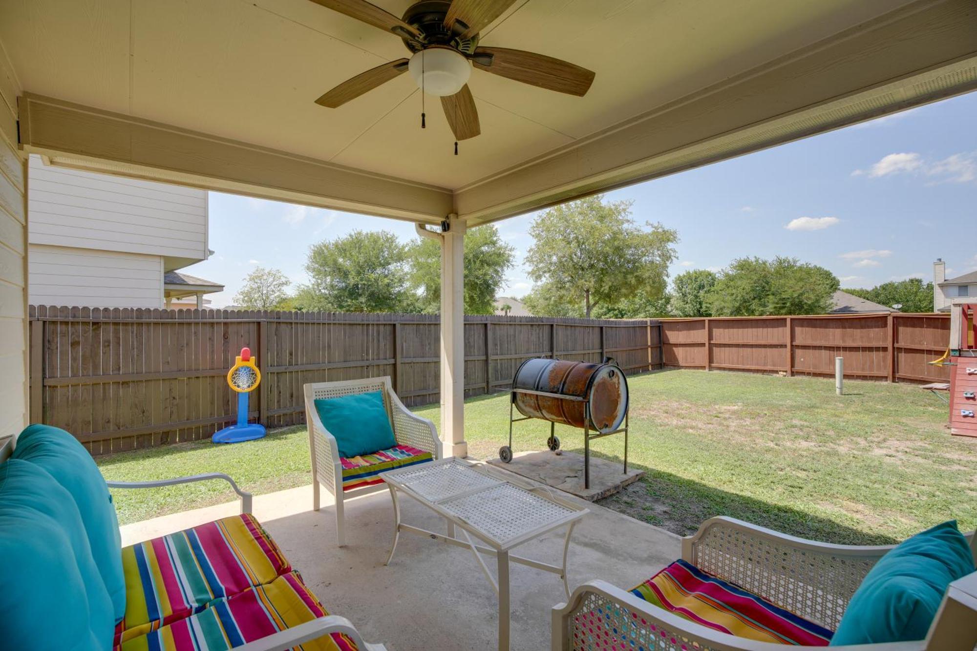 San Antonio Home With Pool Access Near Lackland Afb Kültér fotó