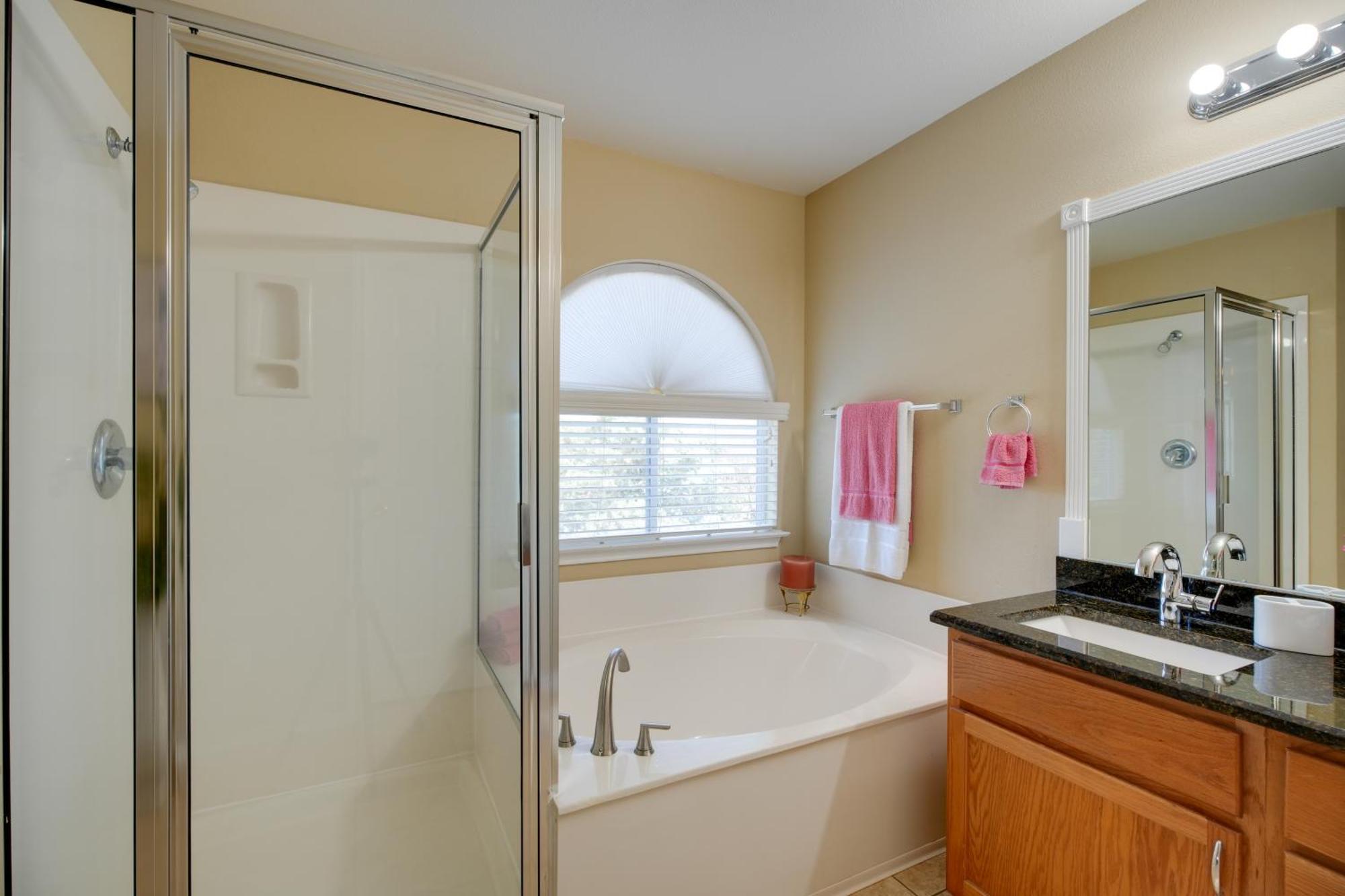 San Antonio Home With Pool Access Near Lackland Afb Kültér fotó