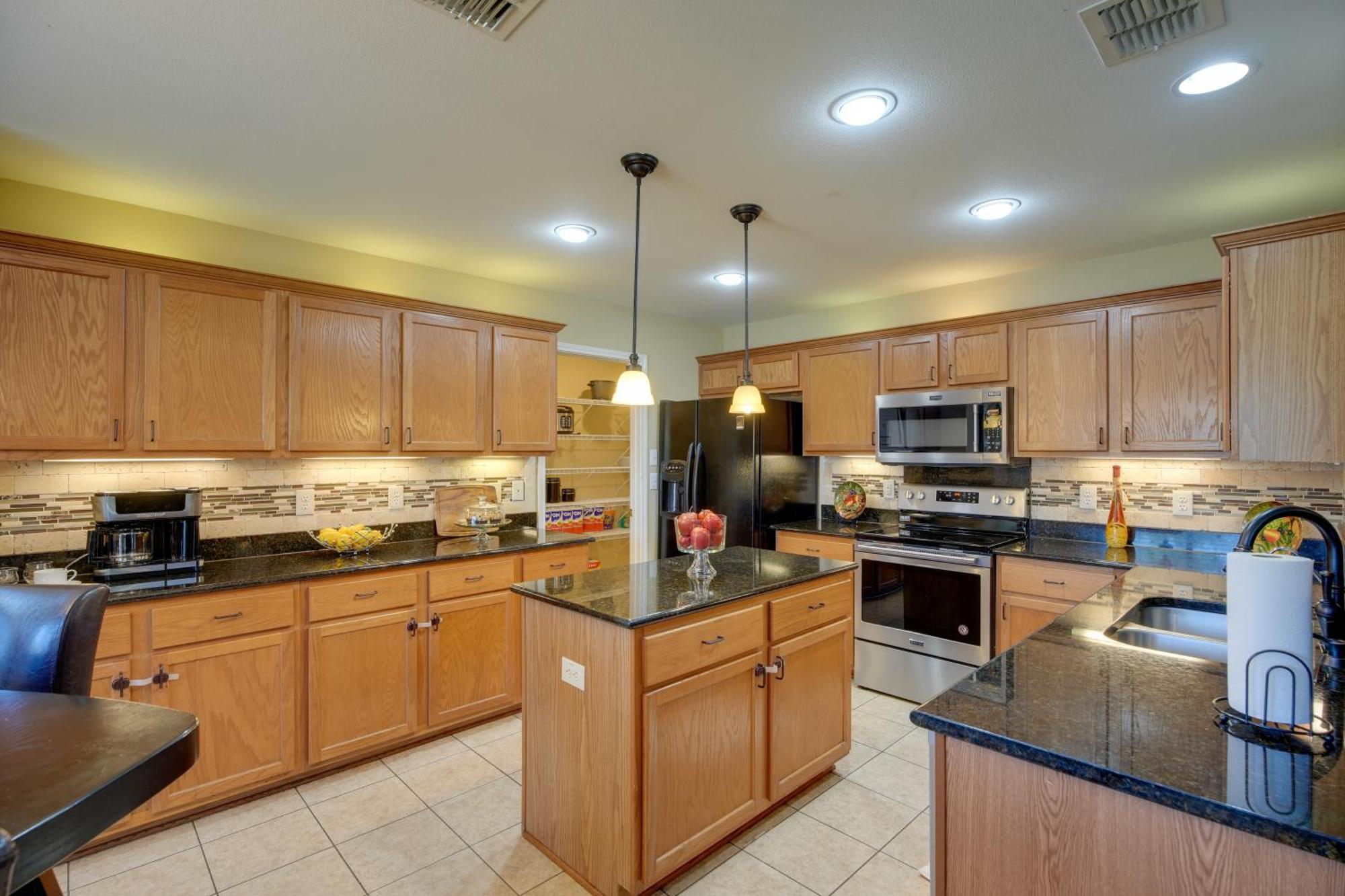 San Antonio Home With Pool Access Near Lackland Afb Kültér fotó