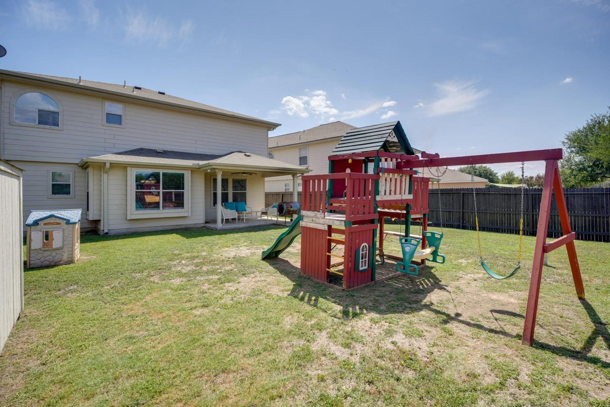 San Antonio Home With Pool Access Near Lackland Afb Kültér fotó