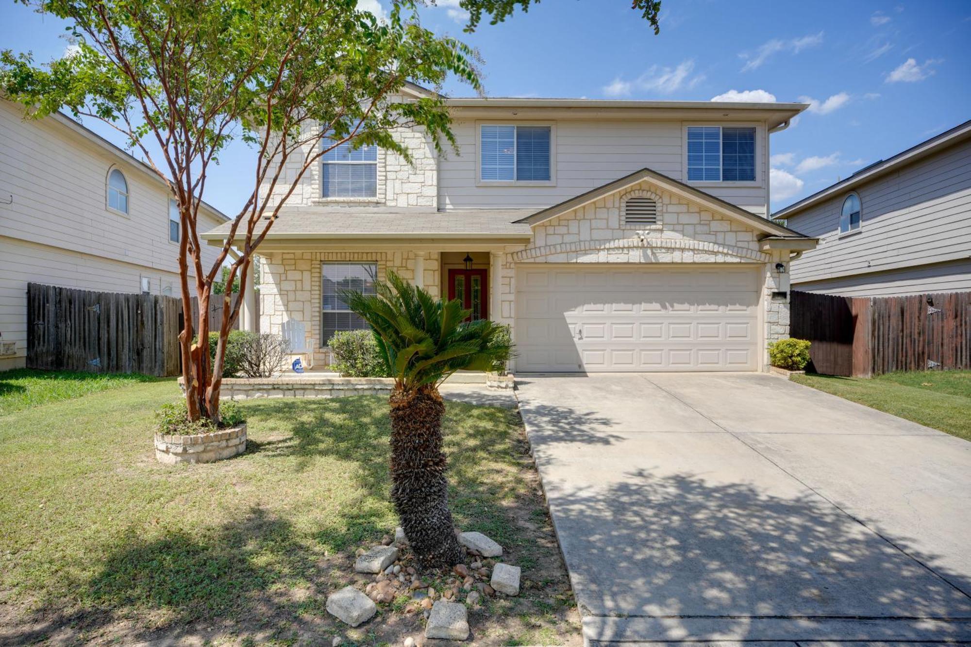 San Antonio Home With Pool Access Near Lackland Afb Kültér fotó