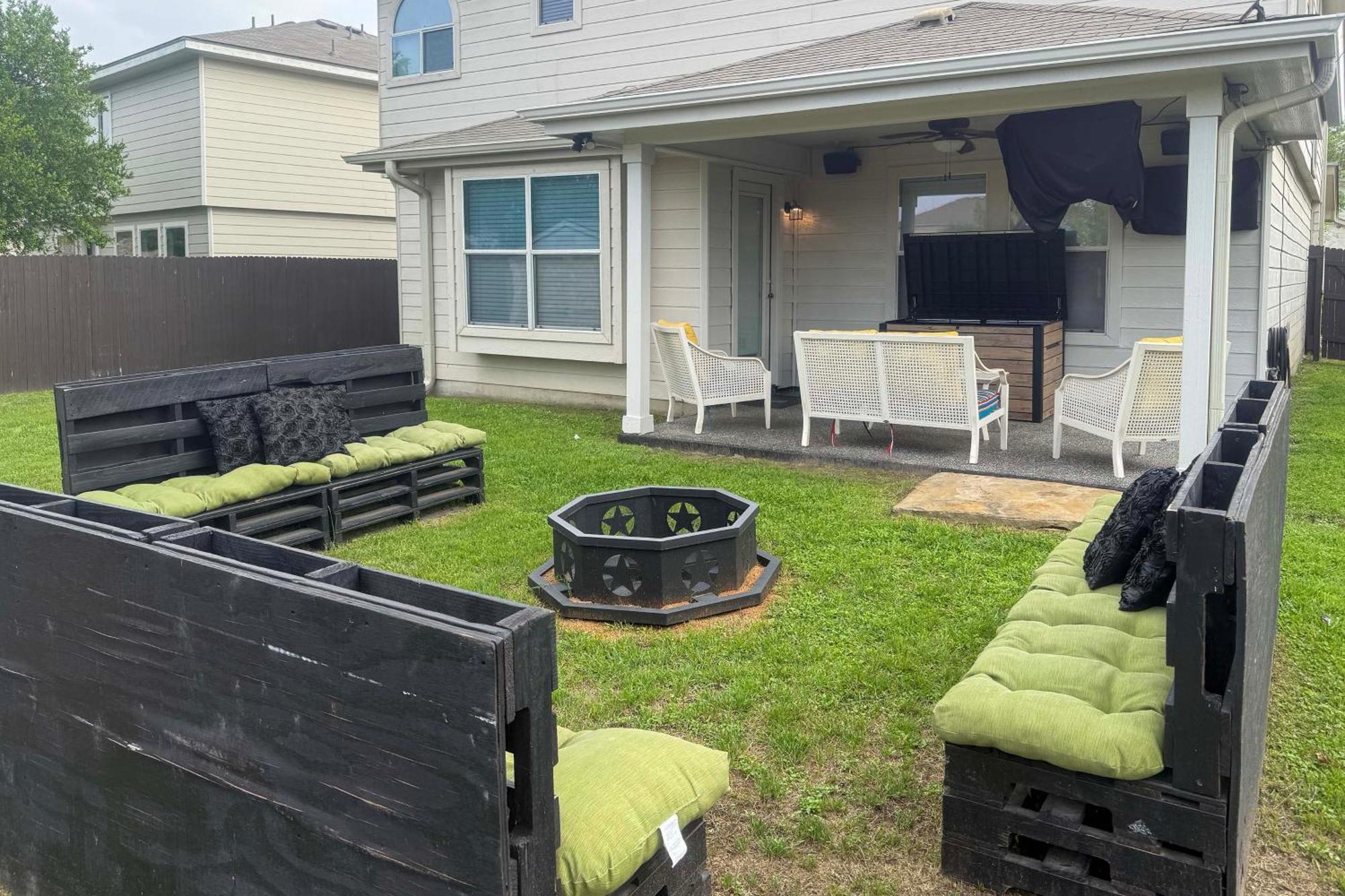 San Antonio Home With Pool Access Near Lackland Afb Kültér fotó